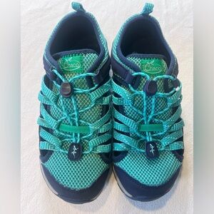 Chaco Outcross Blue-Teal Youth Water-shoes with Breathable Mesh